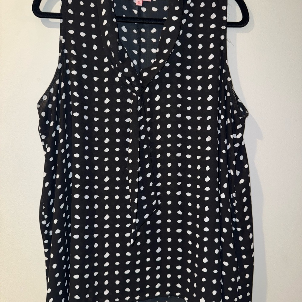Polka Dot Sleeveless Top - Black and White